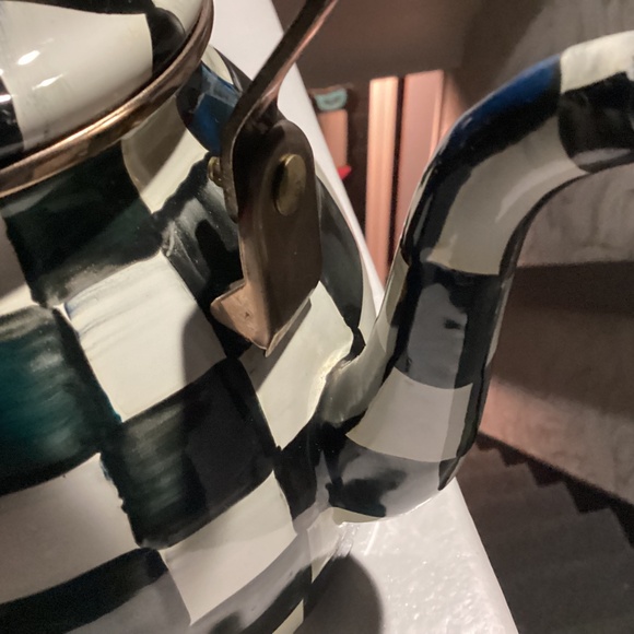 Mackenzie-Childs Courtly CHECK. LIKE NEW. Stunning kitchen design. Signed - Picture 6 of 12